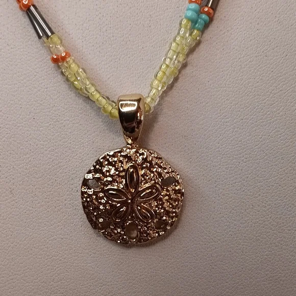 Multi Color Seed Bead Sand Dollar Pendant Necklace 18" Long - Picture 2 of 8
